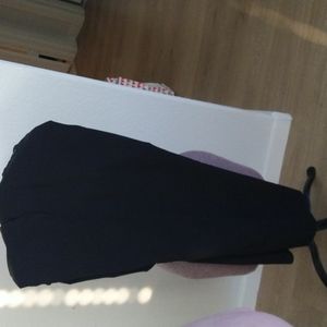 Van Heusen 44 x 29 black dress pants